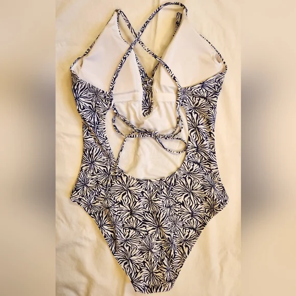 Southern Tide women's one piece blue/ white swimsuit size small - Picture 2 of 9